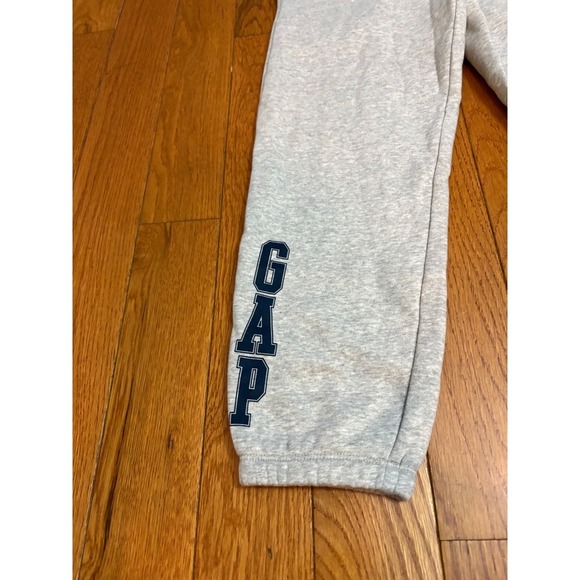 New GAP Kids Disney Mickey Mouse $40 Gray Sweatpants Full Length Size M (8) - Picture 2 of 8